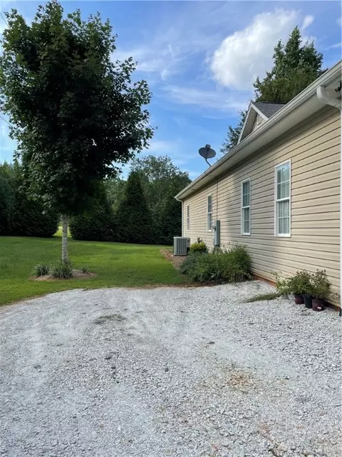 101 Jamlette Dr, Walhalla, SC 29691 photo 25