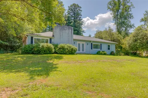 218 Pineview Dr, Pickens, SC 29671 photo 3