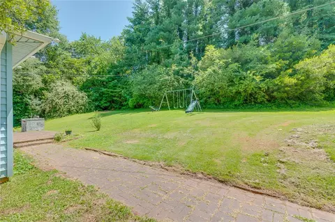 218 Pineview Dr, Pickens, SC 29671 photo 38