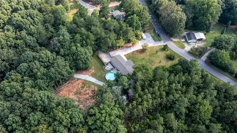 401 Gentry Rd, Seneca, SC 29678 photo 31