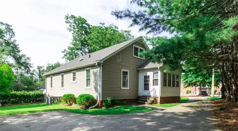 302 S B St, Easley, SC 29642 photo 33