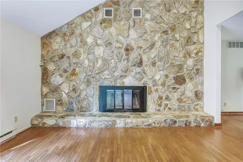 364 Lenhardt Rd, Easley, SC 29640 photo 8