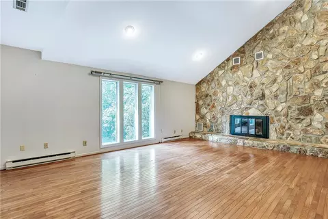 364 Lenhardt Rd, Easley, SC 29640 photo 7