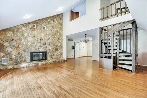 364 Lenhardt Rd, Easley, SC 29640 photo 6