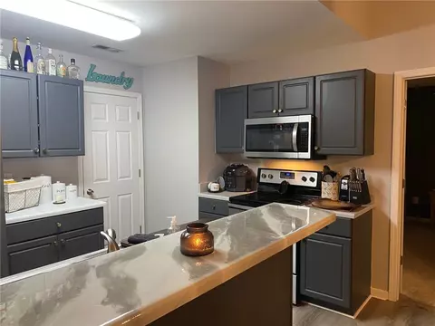207 E Mauldin St, Walhalla, SC 29691 photo 8
