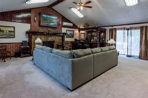 407 Mount Forest Cir, Easley, SC 29640 photo 4