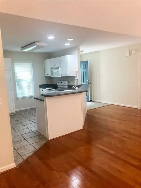 139 Grand Oak Cir, Pendleton, SC 29670 photo 3