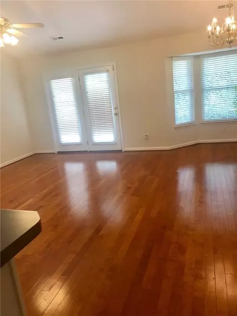139 Grand Oak Cir, Pendleton, SC 29670 photo 4