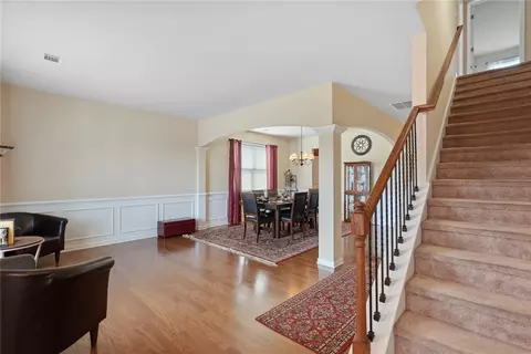 127 Berwick Ct, Easley, SC 29642 photo 3