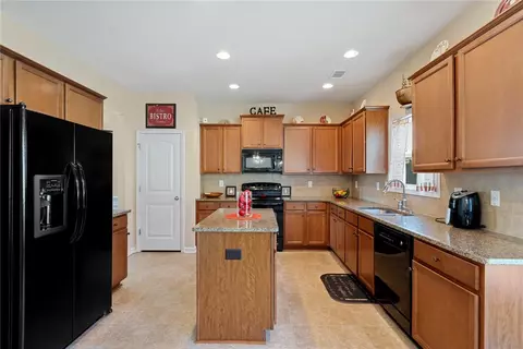 127 Berwick Ct, Easley, SC 29642 photo 13