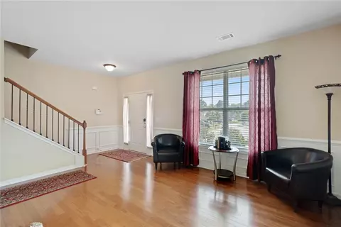 127 Berwick Ct, Easley, SC 29642 photo 4