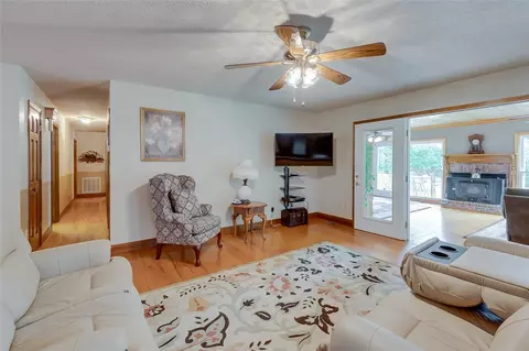 116 Ada Beth Dr, Pickens, SC 29671 photo 8