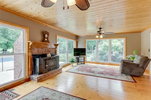 116 Ada Beth Dr, Pickens, SC 29671 photo 13