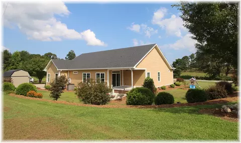 116 N Grant Rd, Seneca, SC 29678 photo 3