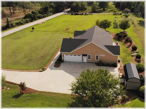 116 N Grant Rd, Seneca, SC 29678 photo 4