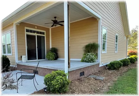 116 N Grant Rd, Seneca, SC 29678 photo 7