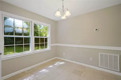 1114 White St, Pendleton, SC 29670 photo 9