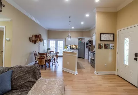 110 S 8th St, Easley, SC 29640 photo 7