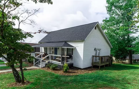 110 S 8th St, Easley, SC 29640 photo 4