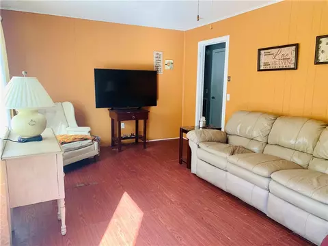 2041 Arnold Ln, Waterloo, SC 29384 photo 2