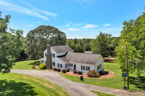 1027 Johnson Rd, Easley, SC 29642 photo 1