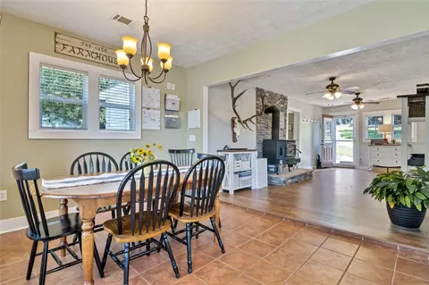 1027 Johnson Rd, Easley, SC 29642 photo 10