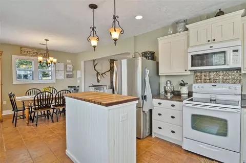 1027 Johnson Rd, Easley, SC 29642 photo 8