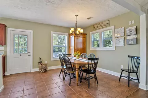 1027 Johnson Rd, Easley, SC 29642 photo 9