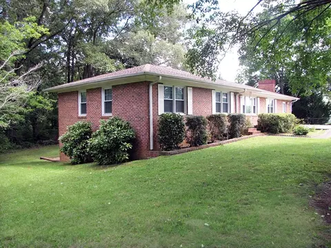 203 Torrington Rd, Walhalla, SC 29691 photo 3