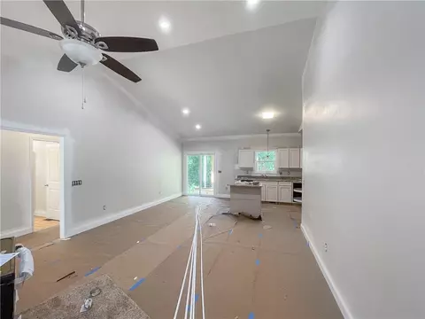 135 Carrie Leigh Ln, Pendleton, SC 29670 photo 3