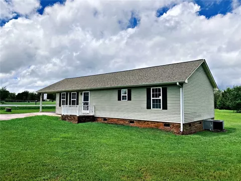 1101 Sexton Gin Rd, Starr, SC 29684 photo 1