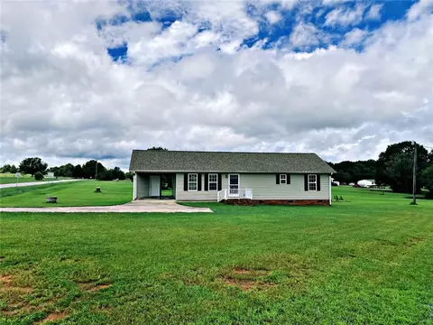 1101 Sexton Gin Rd, Starr, SC 29684 photo 2