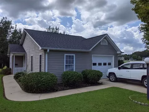 215 Wildwood Dr, Honea Path, SC 29654 photo 1