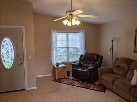 215 Wildwood Dr, Honea Path, SC 29654 photo 2
