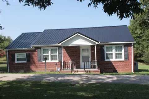 10756 Augusta Rd, Honea Path, SC 29654 photo 3