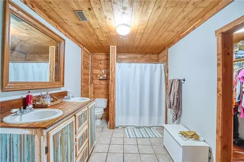 1356 Thomas Mill Rd, Easley, SC 29640 photo 10