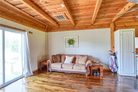 1356 Thomas Mill Rd, Easley, SC 29640 photo 9
