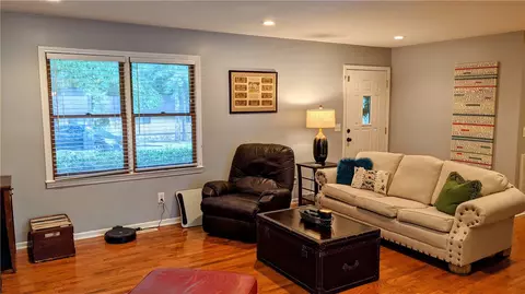 104 Grace St, Clemson, SC 29631 photo 2