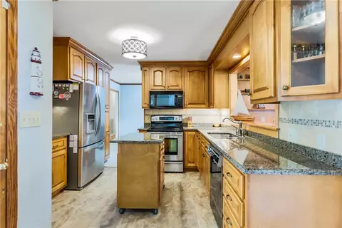 321 Buchanan Cir, Pendleton, SC 29670 photo 7
