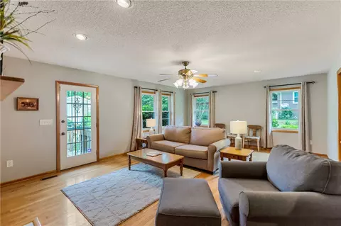 321 Buchanan Cir, Pendleton, SC 29670 photo 2