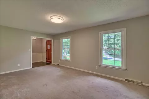 504 Roosevelt Dr, Easley, SC 29642 photo 7