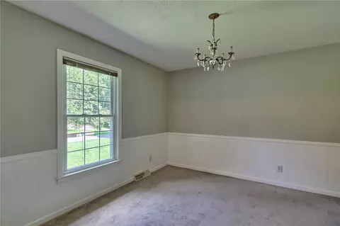 504 Roosevelt Dr, Easley, SC 29642 photo 8