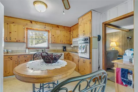 101 Spring St, Easley, SC 29640 photo 8