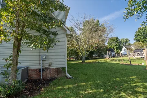 102 Ansel Ct, Easley, SC 29642 photo 18