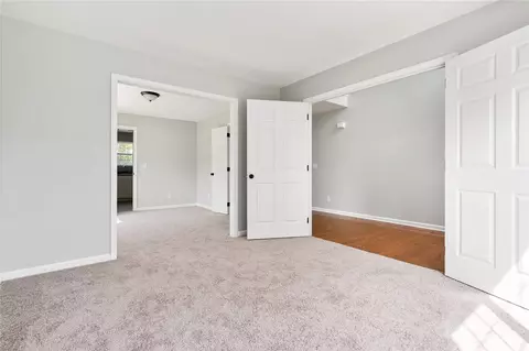208 Kylemore Ln, Greer, SC 29650 photo 6