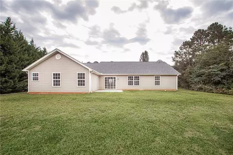 105 Cedar Glen Dr, Williamston, SC 29697 photo 3
