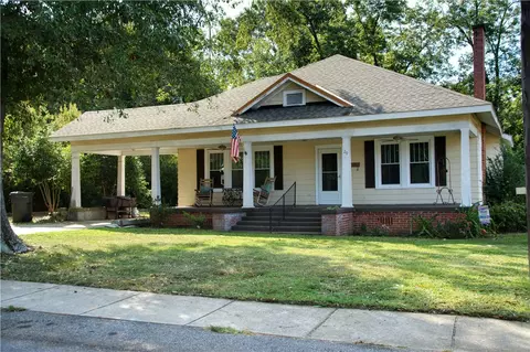 29 Central Ave, Honea Path, SC 29654 photo 1