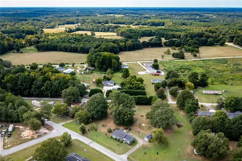 312 Oak Drive Ext, Honea Path, SC 29654 photo 16
