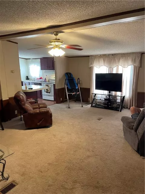 104 Kimberly Dr, Easley, SC 29642 photo 6