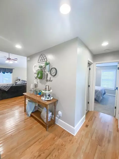 207 Doyle Dr, Seneca, SC 29678 photo 13